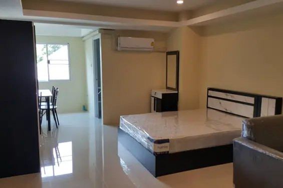 Studio Apartment in Nawamin, Bangkok