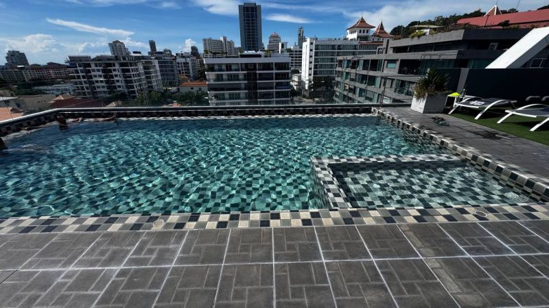 2‑Bedroom Apartment in Siam Oriental Star