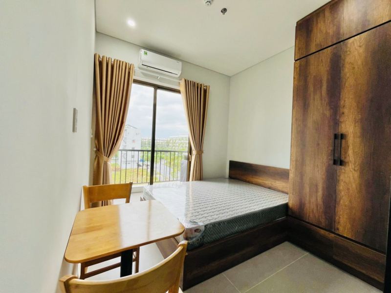 Studio with Balcony – Room 502, Da Nang