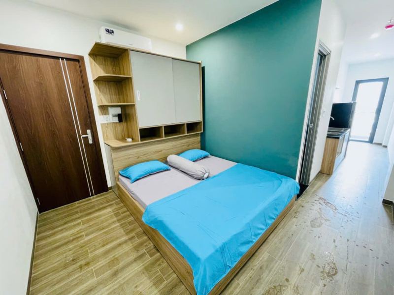 Studio with Balcony, Room 302