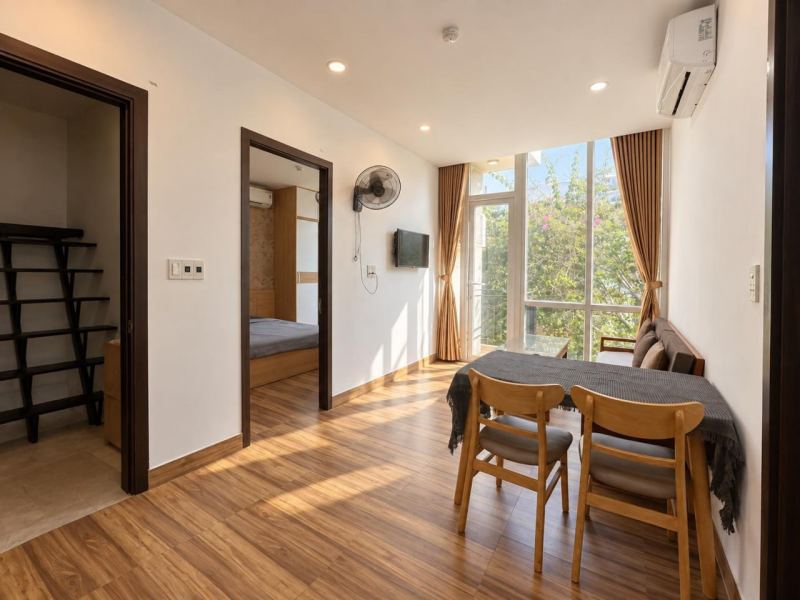 Spacious 1‑Bedroom Apartment with Balcony in An Hai, My An