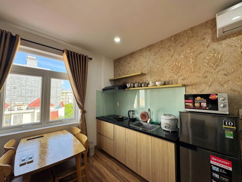 Spacious 1‑Bedroom Apartment with Window in An Hai, My An