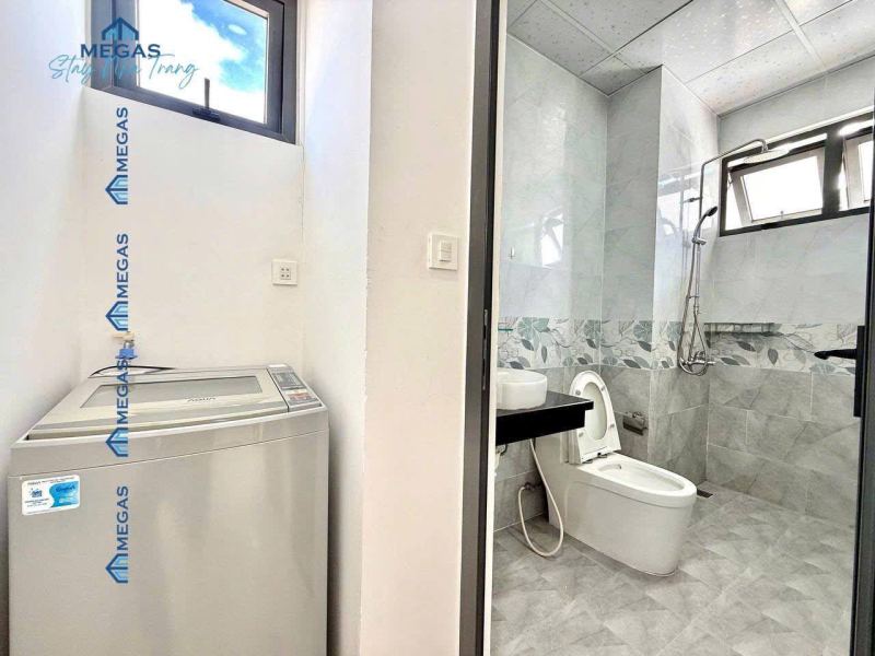 1 Bedroom Fully Furnished Apartment Near Beach