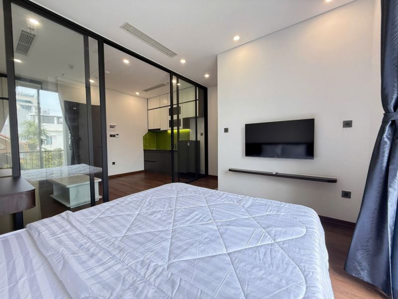 1‑Bedroom Apartment with Balcony, Room 502, Da Nang