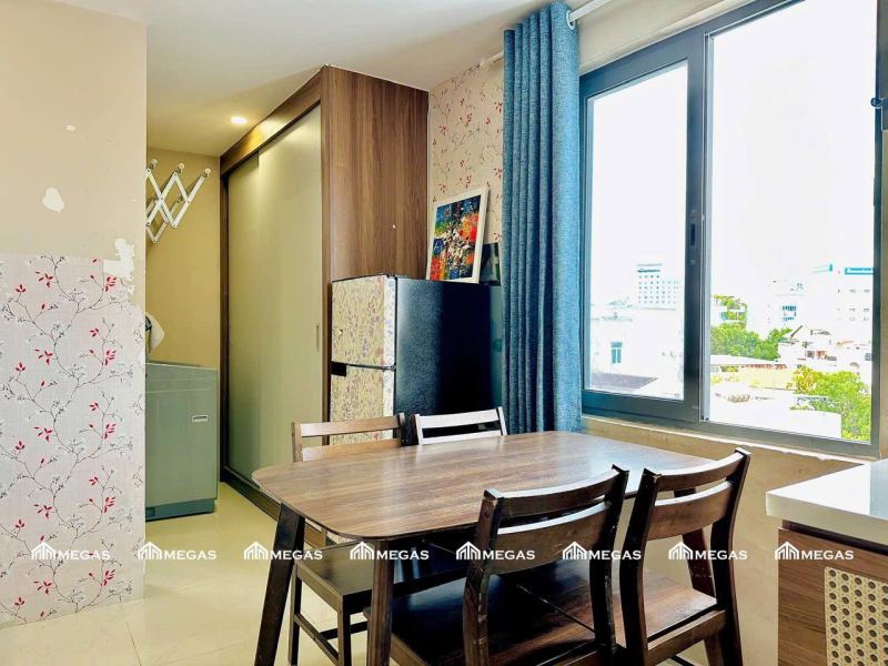 Studio apartment on Bui Thi Xuan