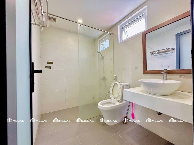 Studio apartment on Bui Thi Xuan