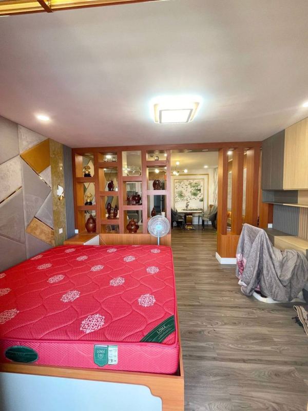1 Bedroom Condo at UK Condo Street 271
