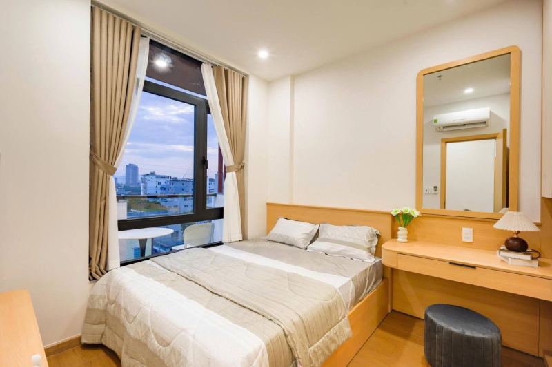 1BR apartment in My An near river