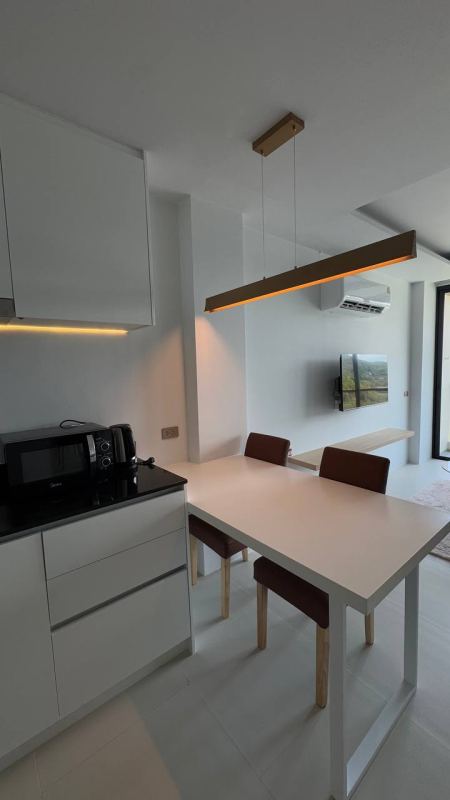 Studio near the sea in Karon
