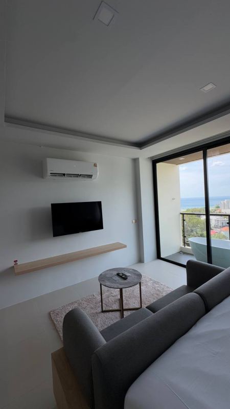 Studio near the sea in Karon