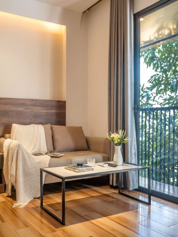 Spacious studio with balcony