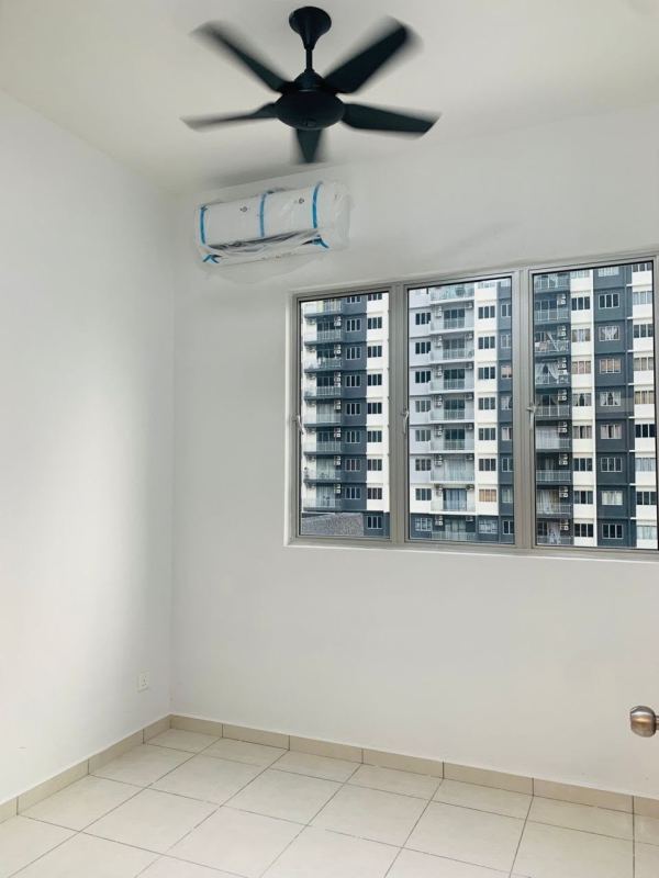 4 Bedroom Apartment in Residensi Sasar Sateria