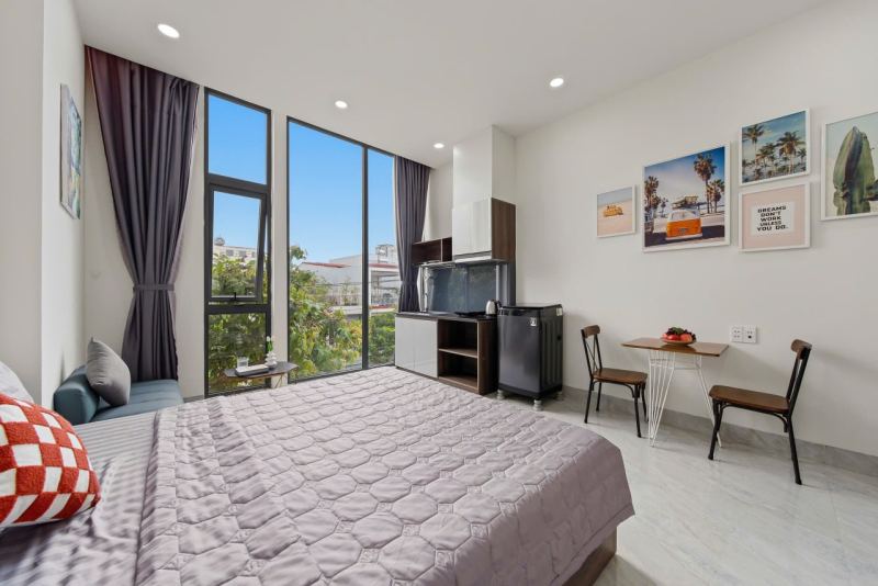 Fully Furnished Studio on Nguyen Cong Tru Street