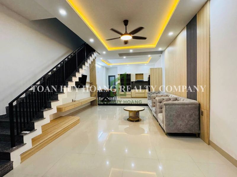 3 Bedroom House Near Bac My An Market