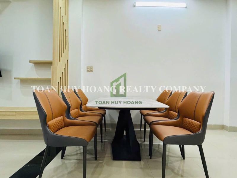 3 Bedroom House Near Bac My An Market