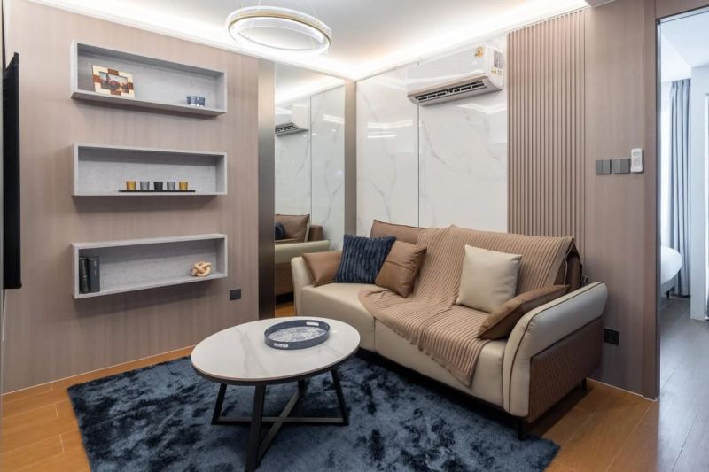 1 Bedroom Apartment with Balcony and Pool in Capri Residence