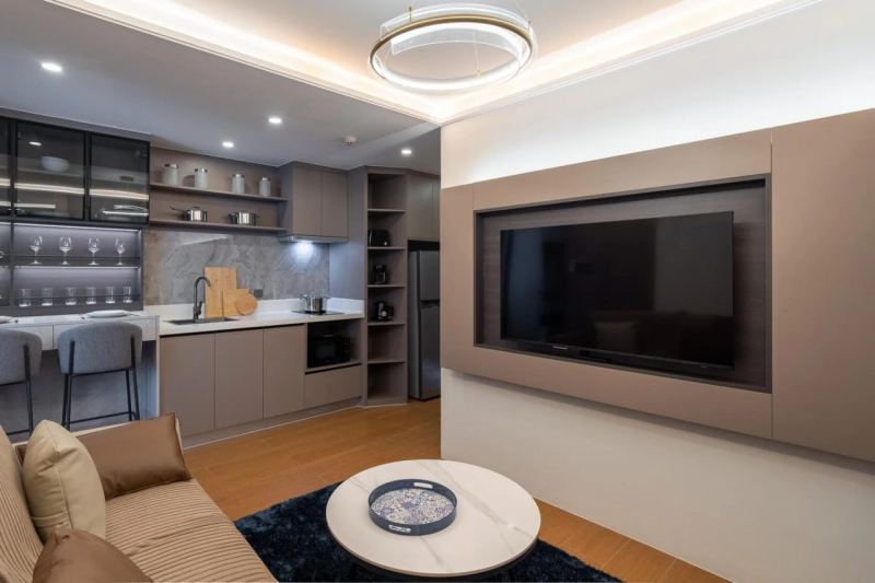 1 Bedroom Apartment with Balcony and Pool in Capri Residence