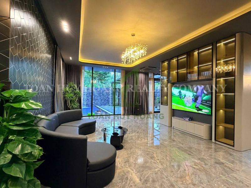 5 Bedroom Villa Euro Village with Han River View