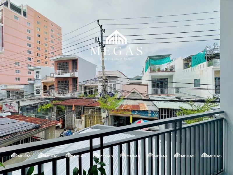 1‑Bedroom Apartment with Separate Kitchen & Balcony in North Nha Trang