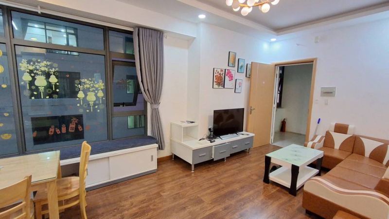 2 Bedroom Apartment Near Beach