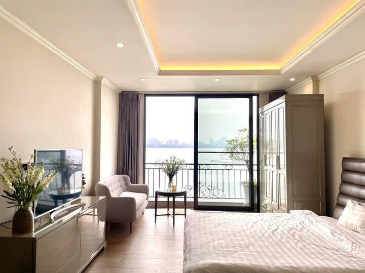 1 Bedroom Lake‑View Apartment