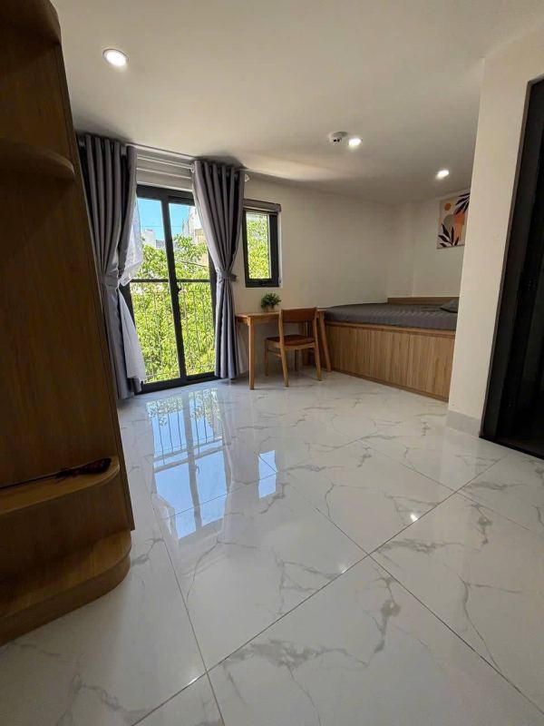 Studio Apartment on Luong The Vinh Street