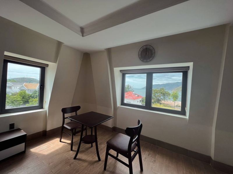 Studio with Sea View and Pool