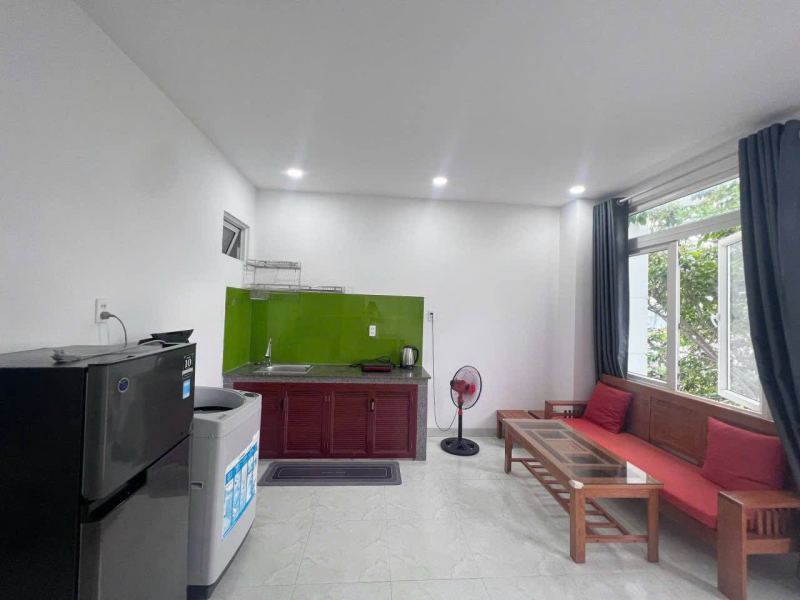2 Bedroom Apartment with Large Balcony