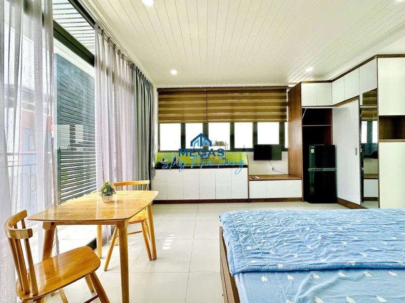 Fully Furnished Studio with Balcony
