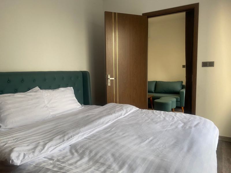 1‑Bedroom Apartment with Large Balcony