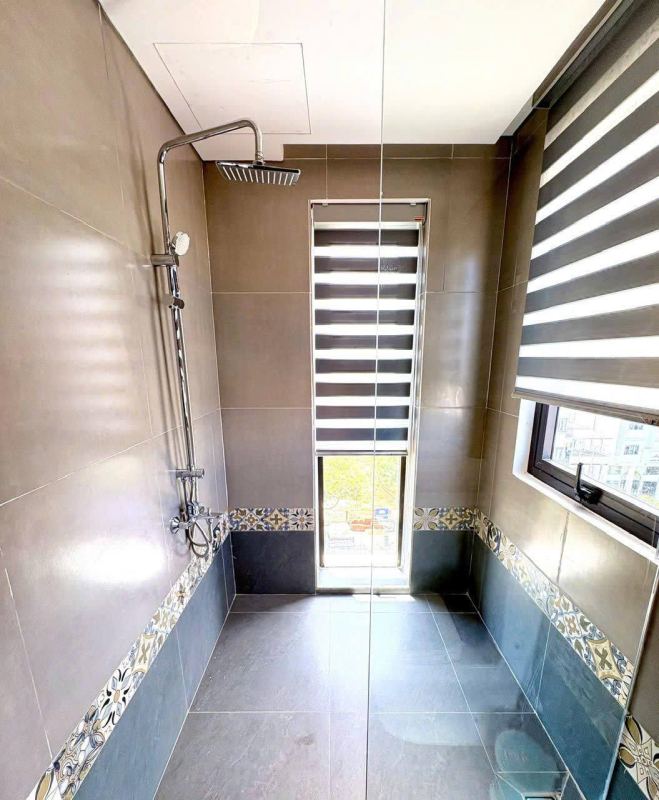 Brand-New 1-bedroom apartment in Ho Xuan Huong