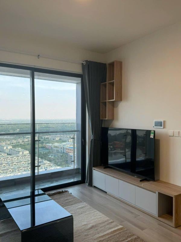 3 Bedroom Apartment with Pool