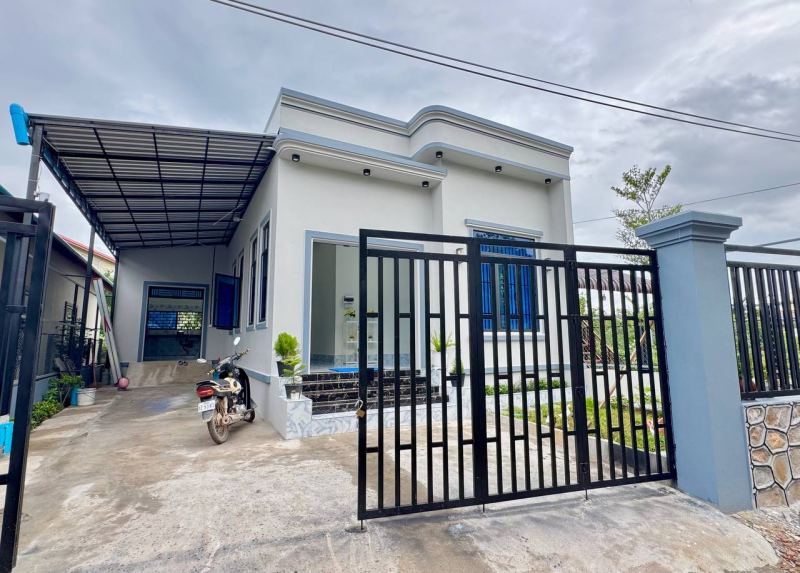 2 Bedroom Villa House in Kampot