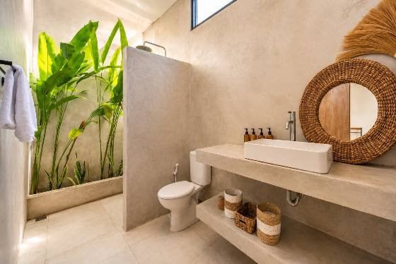 3 Bedroom Tropical Villa in Pererenan