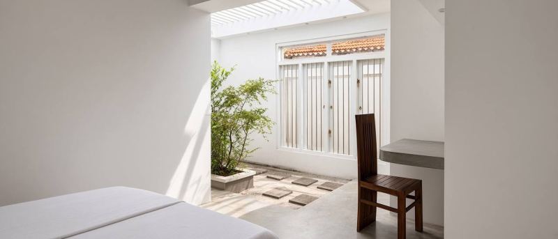 1 Bedroom in Beverly Hills Villa