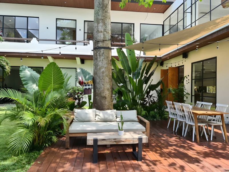 5 Bedroom Villa in Seseh