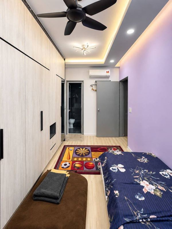 3 Bedroom Apartment in Warisan Cityview