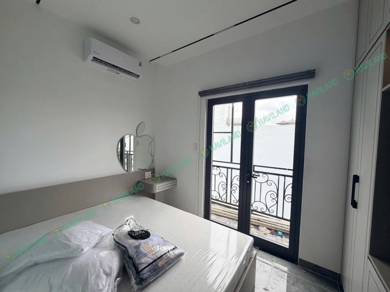 1 Bedroom Apartment on Le Van Thu Street