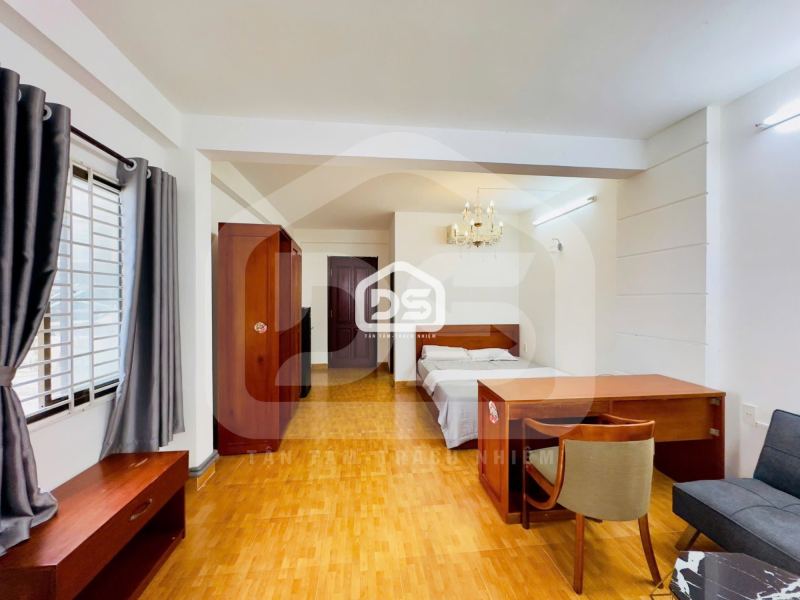 Studio apartment on Le Thanh Ton street
