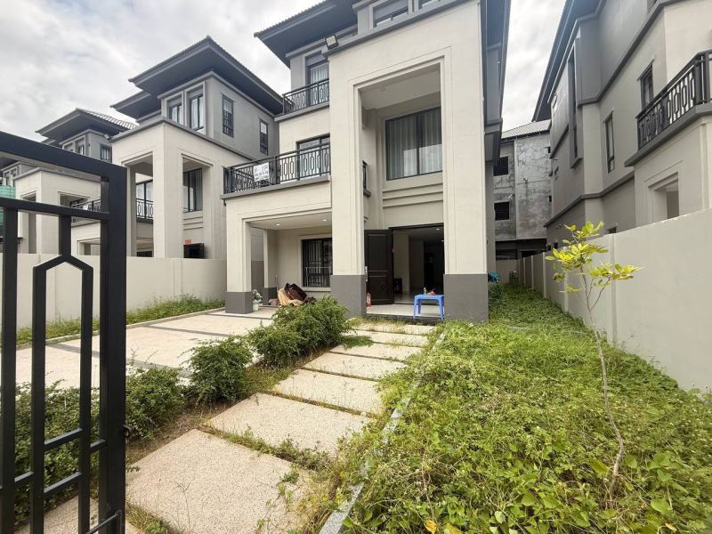5-bedroom villa in Chip Mong 6A
