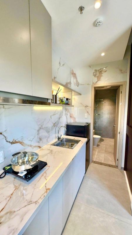 1-Bedroom Apartment on Hoai Thanh Street
