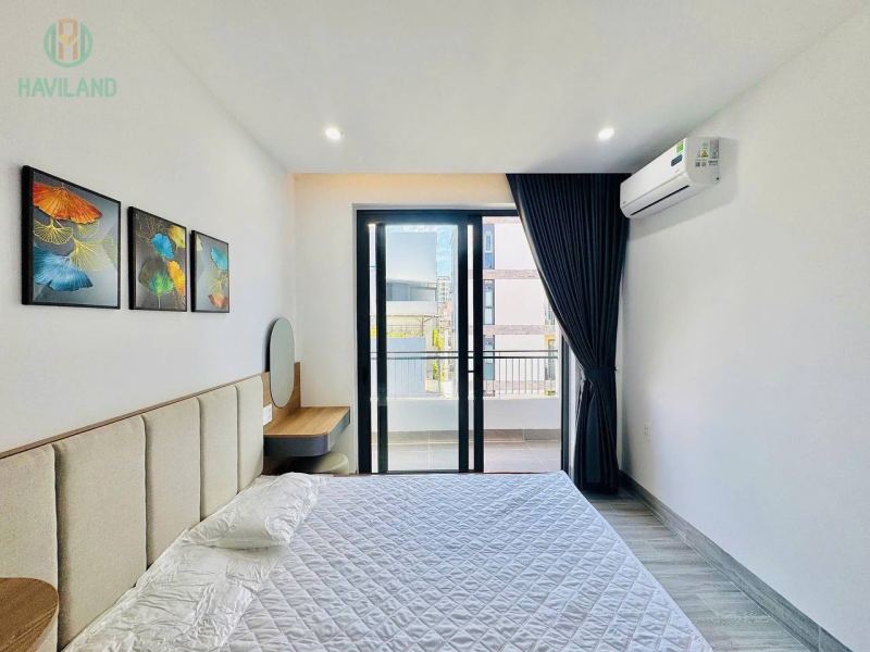 Brand New 2-Bedroom Apartment in Khue My Dong