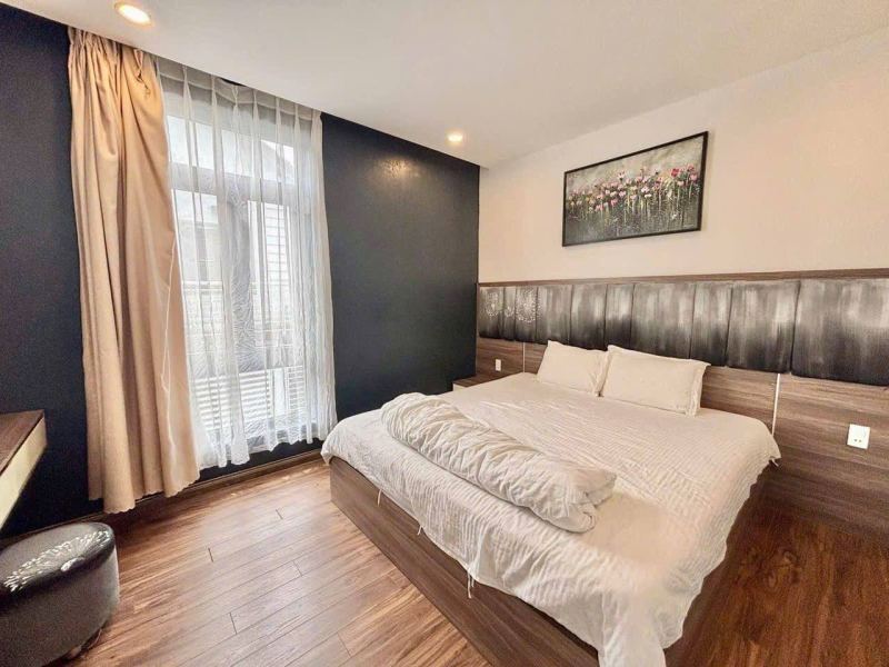 2-Bedroom Apartment on Thi Sach Street