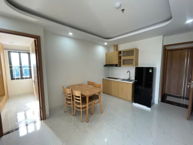 2BR apartment on Ly Thai To street
