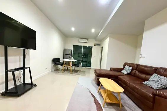 3-Bedroom Townhouse in Metro Rama 9