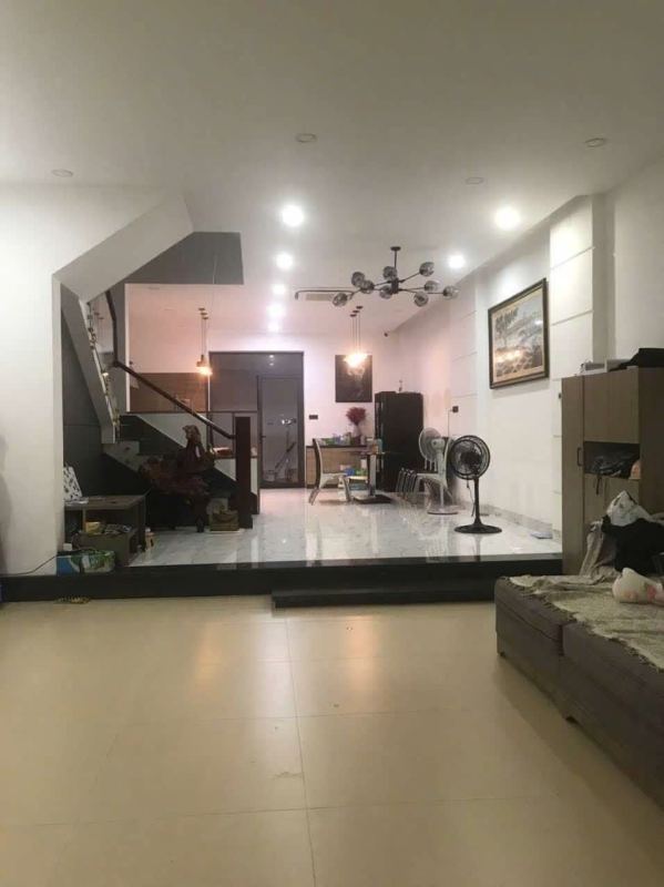 3-Story 3BR House in Vinh Diem Trung