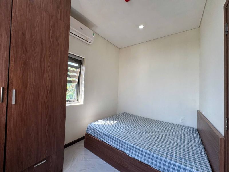 2BR Apartment on Ho Huan Nghiep