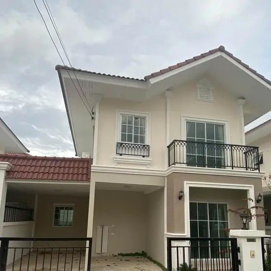 3-bedroom house in Lalin The Prestige Wongwaen Lumlukka