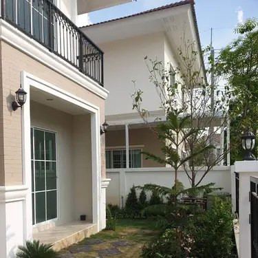 3-bedroom house in Lalin The Prestige Wongwaen Lumlukka