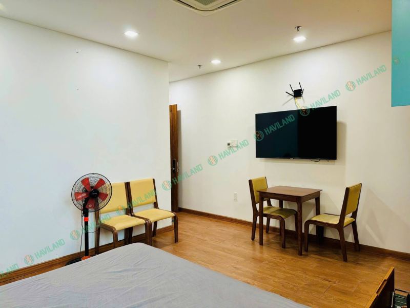 Studio Apartment on Nguyen Phi Khanh Street